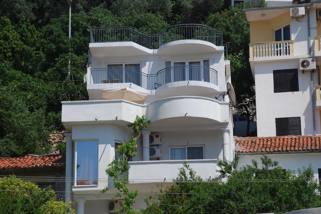 Apartments Ismy 乌尔齐尼 外观 照片