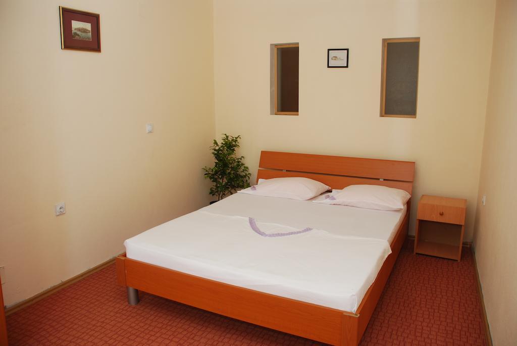 Apartments Ismy 乌尔齐尼 客房 照片