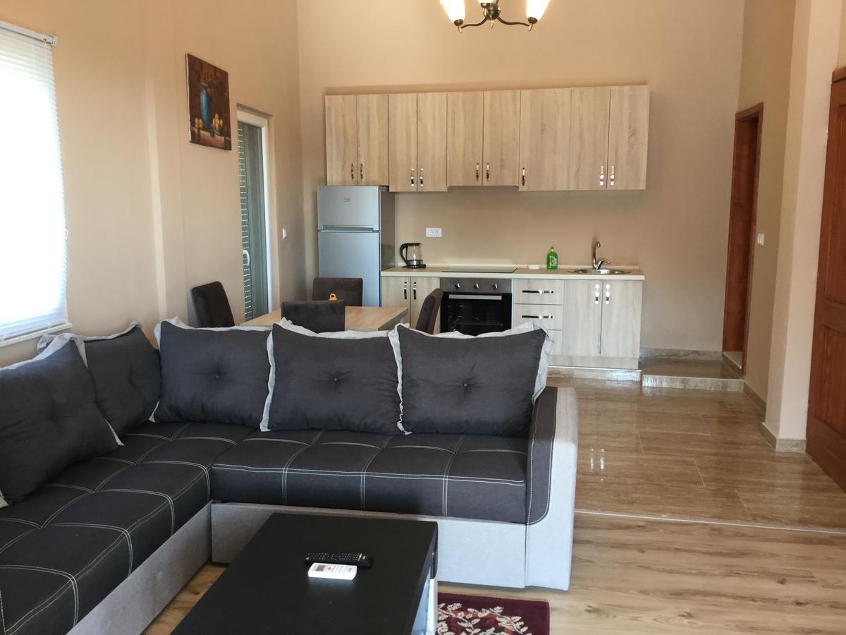 Apartments Ismy 乌尔齐尼 外观 照片